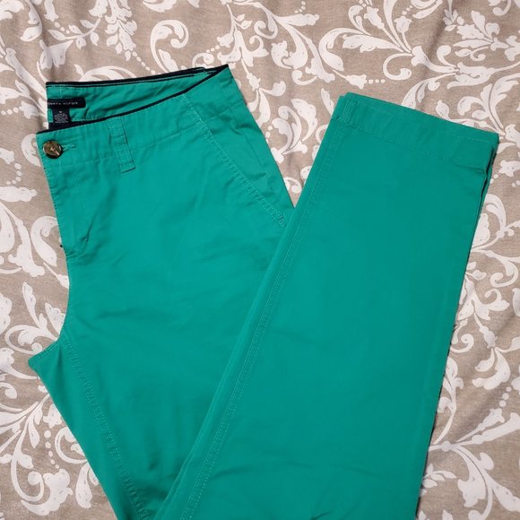 Tommy hilfiger khaki pants - Picture 7 of 7